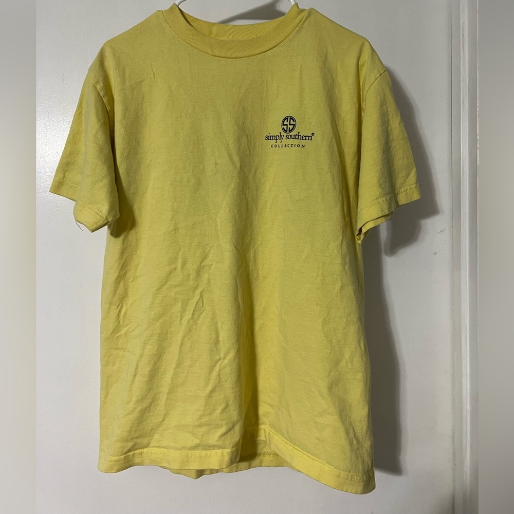 Ladies Size L, Simply Southern Collection T-Shirt.